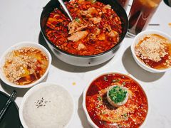 -本来精品川菜(嘉里中心店)