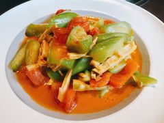 番茄笋干烩丝瓜-上名堂·鱼头好吃(体育场路店)