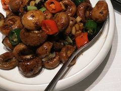 头抽干烧鲜白蘑-北京厨房(西安SKP店)