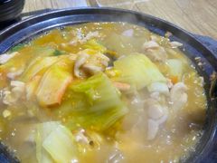 秘制小鸡-极有家小鱼小鸡石锅煲(佳兆业店)