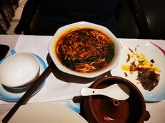 -彩云天云南餐厅