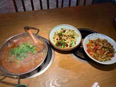 -吃饭皇帝大·土家民族菜(武陵源店)