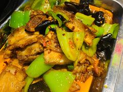 外婆回锅肉-川天喉重庆江湖菜