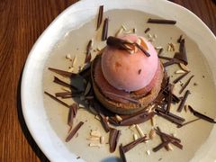 -ROAST coffee & eatery