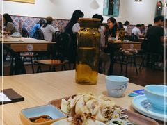 大堂-马来西亚肉骨茶汤·招牌螃蟹·烧鸡·呷喱吧吧(海上世界店)