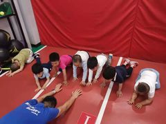 -悦动体能篮球羽毛球网球(三里河店)