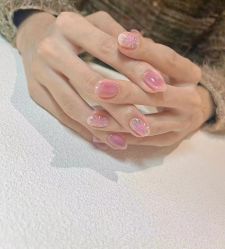 -菜菜美甲美睫皮肤管理