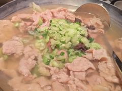 跷脚牛肉小锅-肖四女乐山跷脚牛肉(南汇大学城生活广场店)