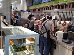 -CoCo都可(湖滨银泰店B区店)