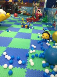 -爱婴室(上海浦建路店)