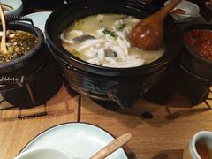 -九锅一堂酸菜鱼(新南凯德直营店)