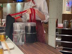 -海底捞火锅鲜切牛肉主题店(长寿路店)