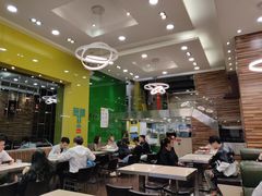 大堂-佰搭果·广式茶餐厅(西华路店)
