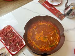 -毛辣果·贵州红酸汤牛肉火锅(西单店)