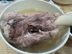 -周震馄饨