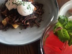 -ROAST coffee & eatery