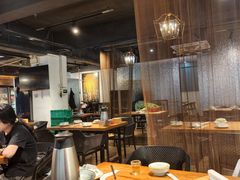 -湛江江记蚝莊烧烤工场(金海岸店)