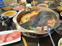 -重庆风光老灶火锅城(同德广场店)
