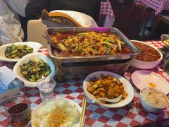 -霸气大叔干锅鸭头·龙虾烧烤·川菜·赛事直播(三里屯店)