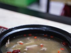 -蘑统田下·野生菌火锅