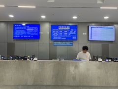 -包玉刚游泳场(黄龙恒励大厦店)