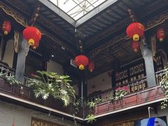 -蔼若春.传承三十年云南菜(金碧公园店)