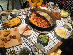 -董眼镜火锅(洪崖洞总店)