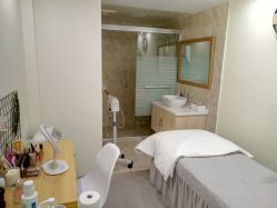 -悦芳庭美肤美体品牌集合店