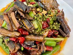 -丹水桥地锅鱼·翘嘴鲌·地方特色全鱼宴(丹江口大坝店)