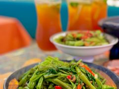 -马来西亚肉骨茶汤·招牌螃蟹·烧鸡·呷喱吧吧(海上世界店)