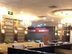 大堂-江边城外烤全鱼(龙德广场店)