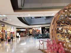-东荟城名店仓