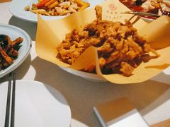 -聚友斋(陶瓷琉璃馆水晶街店)