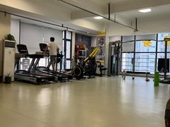 -中田健身工作室(绿地大道店)