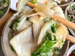 -大众跷脚牛肉馆·非遗传承单位(峨眉山店)