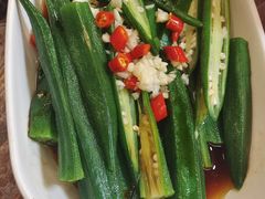 白灼秋葵-羊子两室一厅(八一广场店)