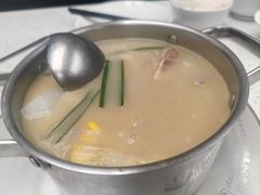 -肥仔文澳门猪骨煲(南京西路店)