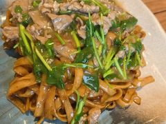 -潮界(LU·ONE凯德晶萃广场店)