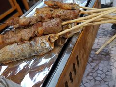 -云晓光头烧烤吧(德平路店)