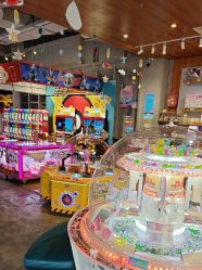-探奇乐园蹦床公园(日月广场店)