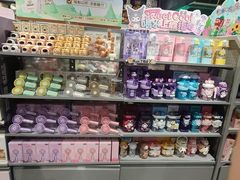 -潮品挚尚(五角场苏宁易购店)