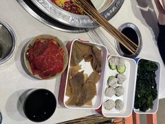 -钢管厂五区小郡肝串串香火锅(人民广场店)