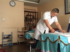 -灵鑫阁中医门诊部有限公司