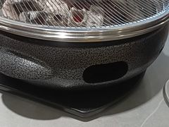 -啊美丽炭火烤肉(滑翔一店)
