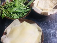 -周幺妹重庆老火锅(银泰城总店)