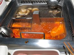 -海底捞火锅鲜切牛肉主题店(长寿路店)