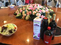 -梦中园海鲜酒店(川沙路店)