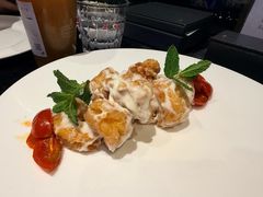 奇妙虾球-大董(华贸购物中心店)