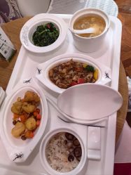 -菁幼月子会所(儿童医院店)