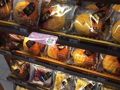 -全家便利店(上海南站站店)